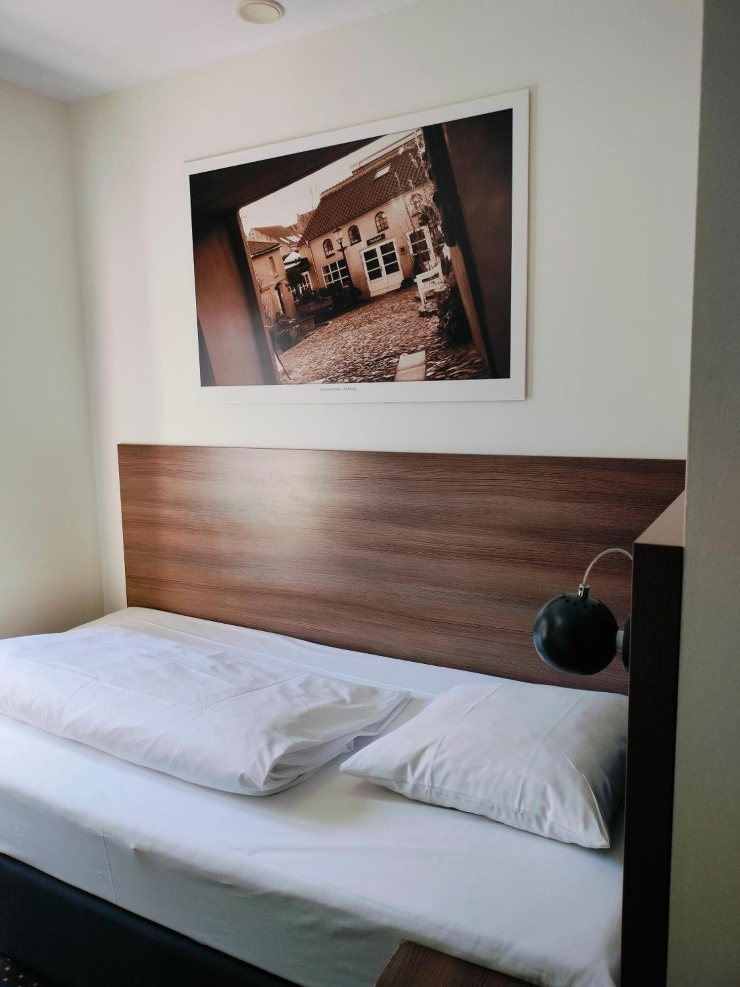 Hotel Jomfru Ane Aalbor Kültér fotó