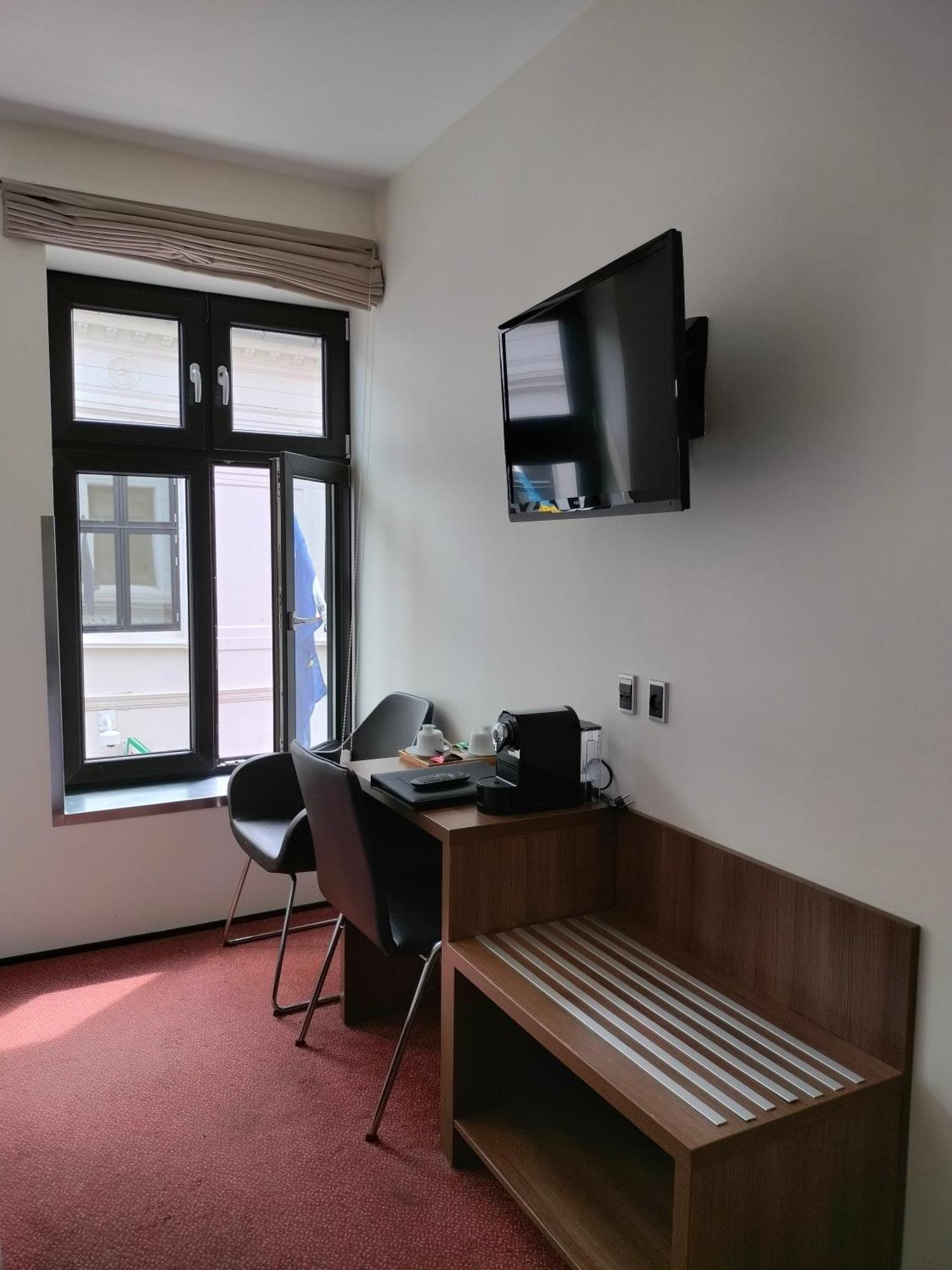 Hotel Jomfru Ane Aalbor Kültér fotó