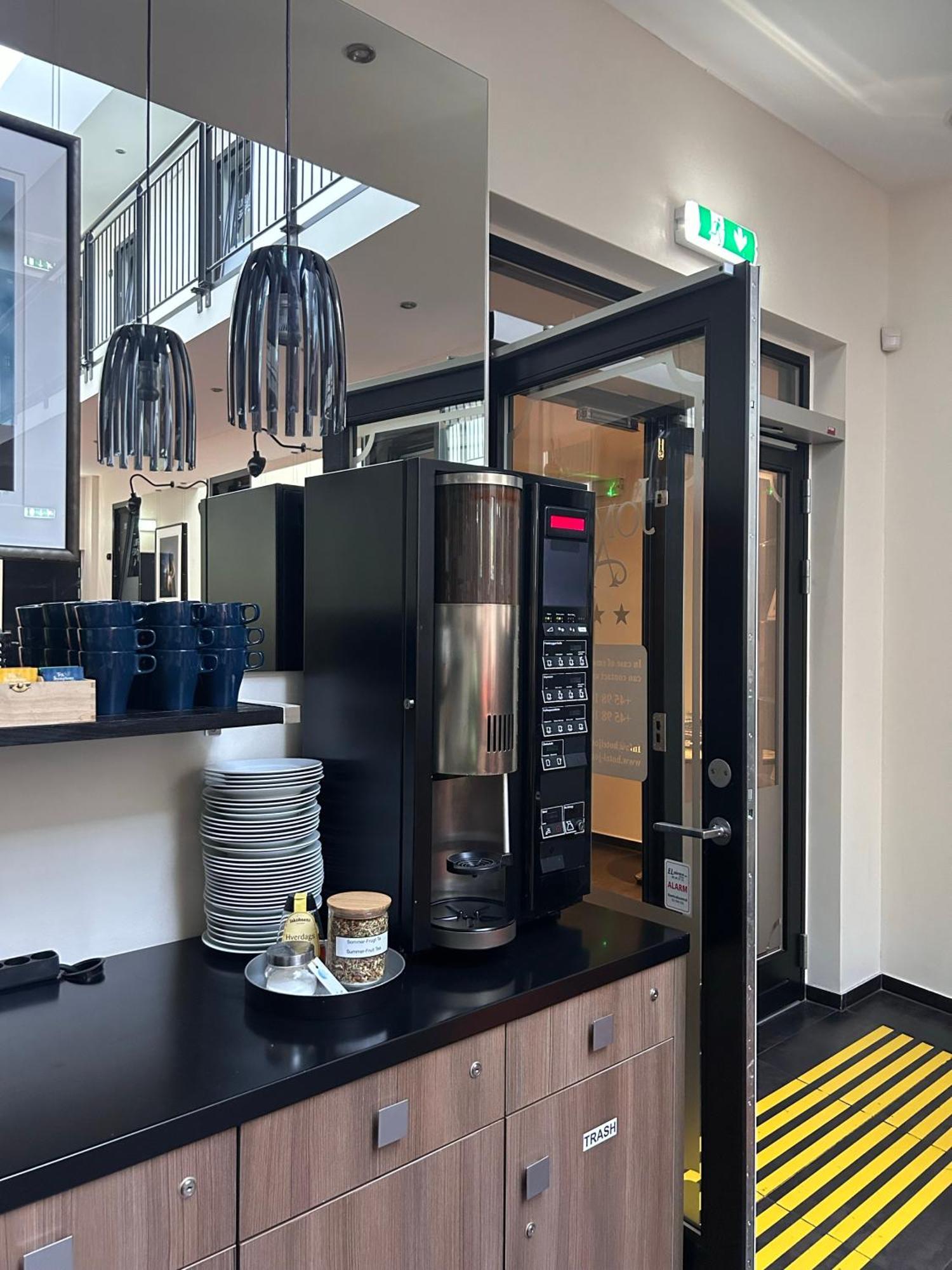 Hotel Jomfru Ane Aalbor Kültér fotó